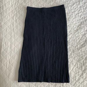 Club Monaco Ribbed Pencil Skirt in Navy